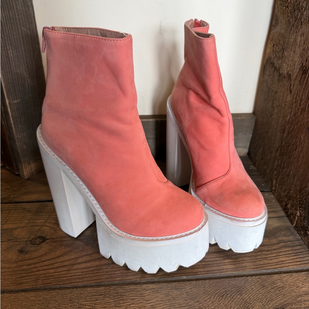 Jeffrey Campbell Stylish Coral Platform Ankle Boots with White Chunky Sole 7